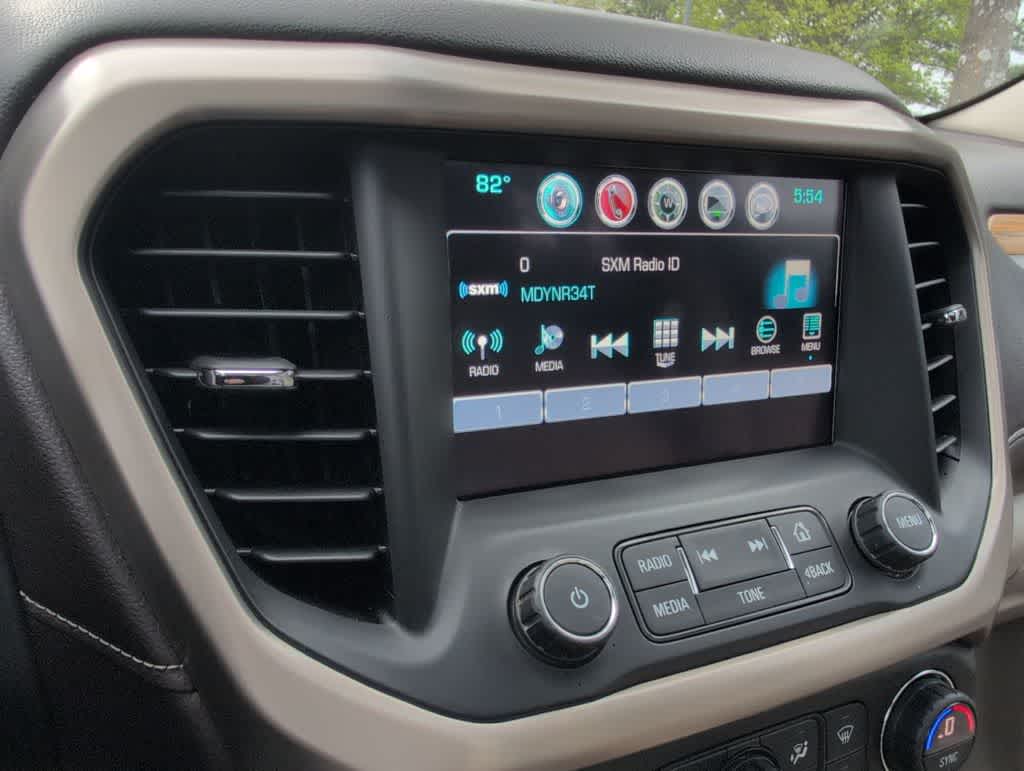 Thumbnail: 2017 GMC Acadia - 33