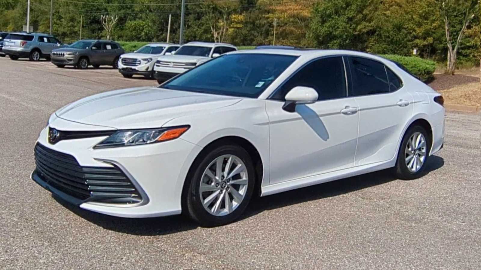 2022 Toyota Camry LE 4