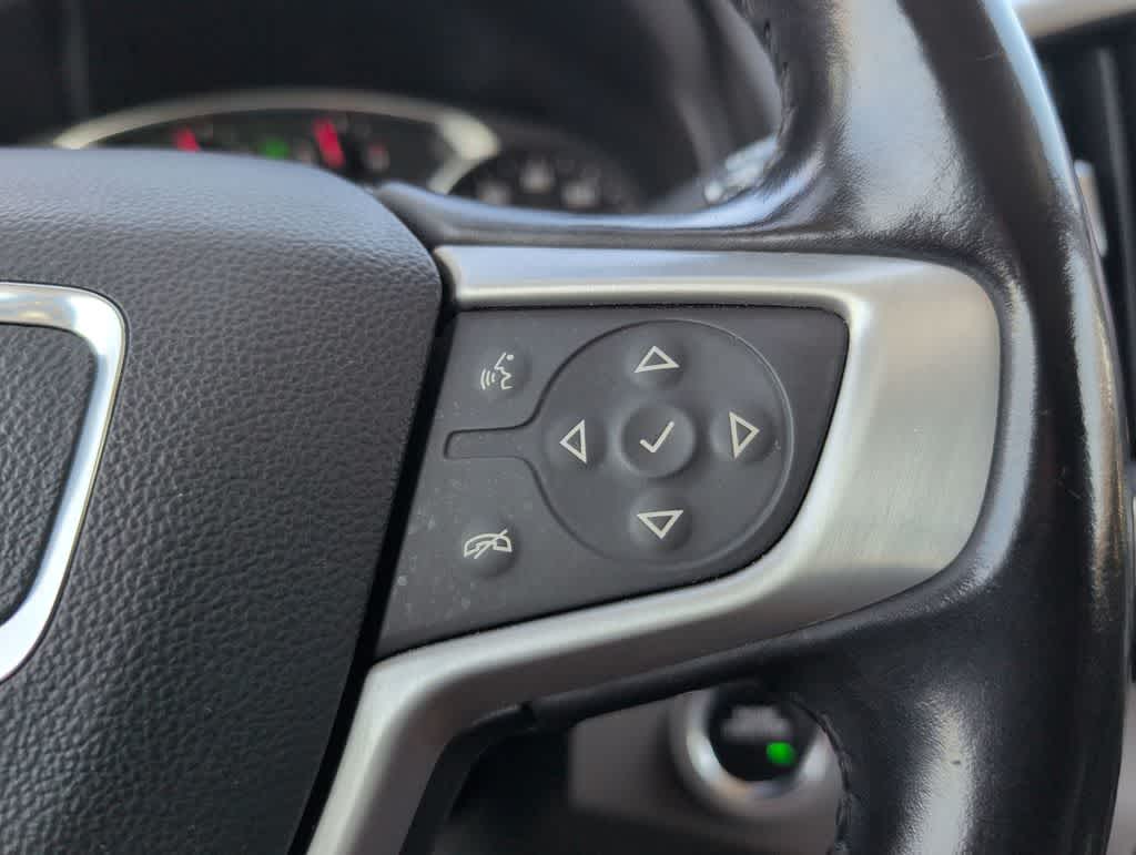 Thumbnail: 2020 GMC Terrain - 25