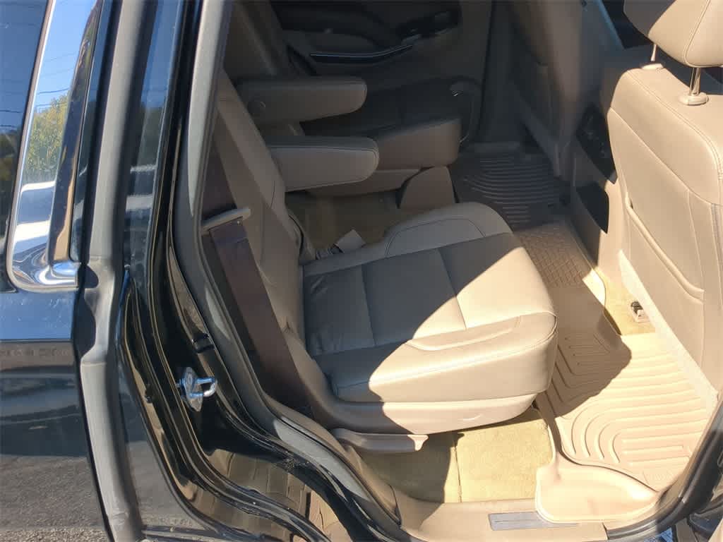 Thumbnail: 2017 Chevrolet Tahoe - 20