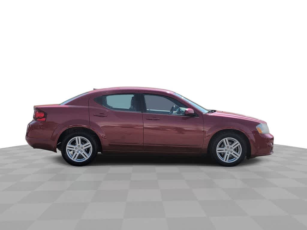 Thumbnail: 2012 Dodge Avenger - 9