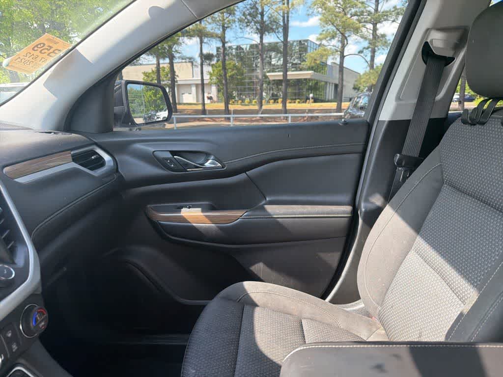 Thumbnail: 2021 GMC Acadia - 17