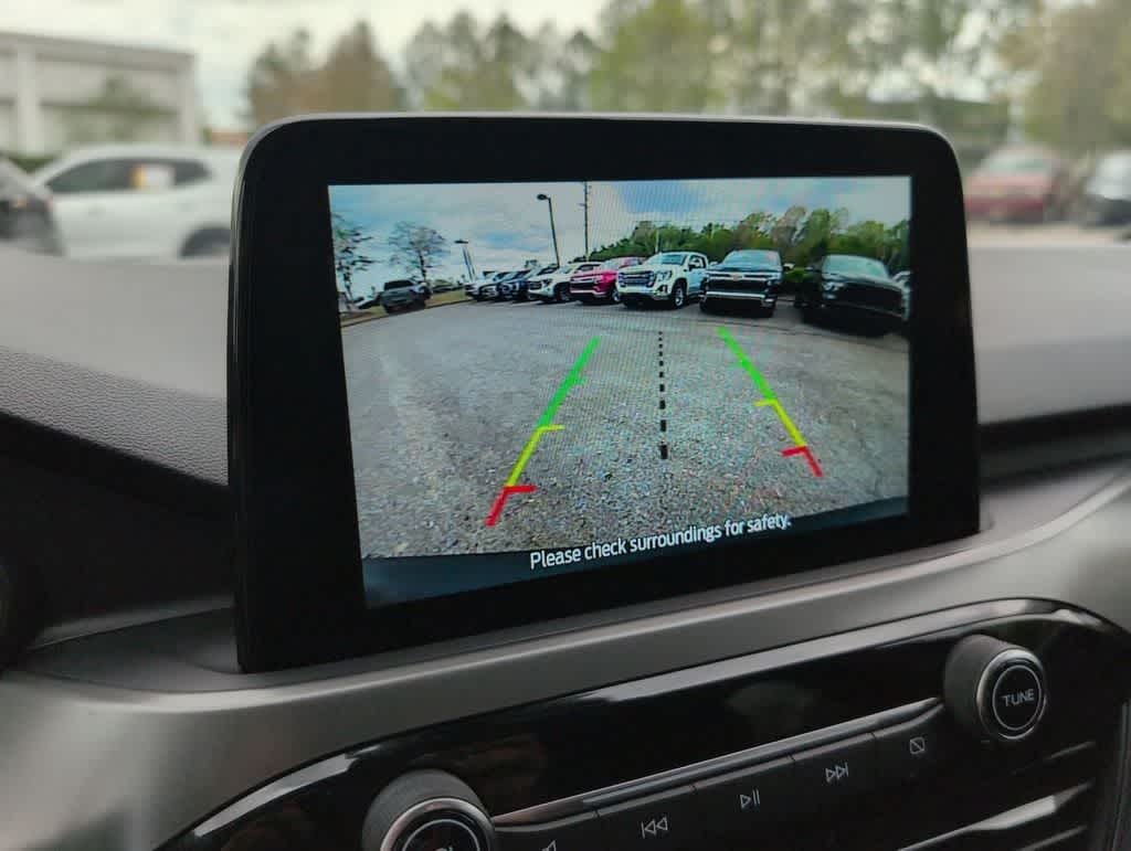 Thumbnail: 2023 Ford Escape - 28