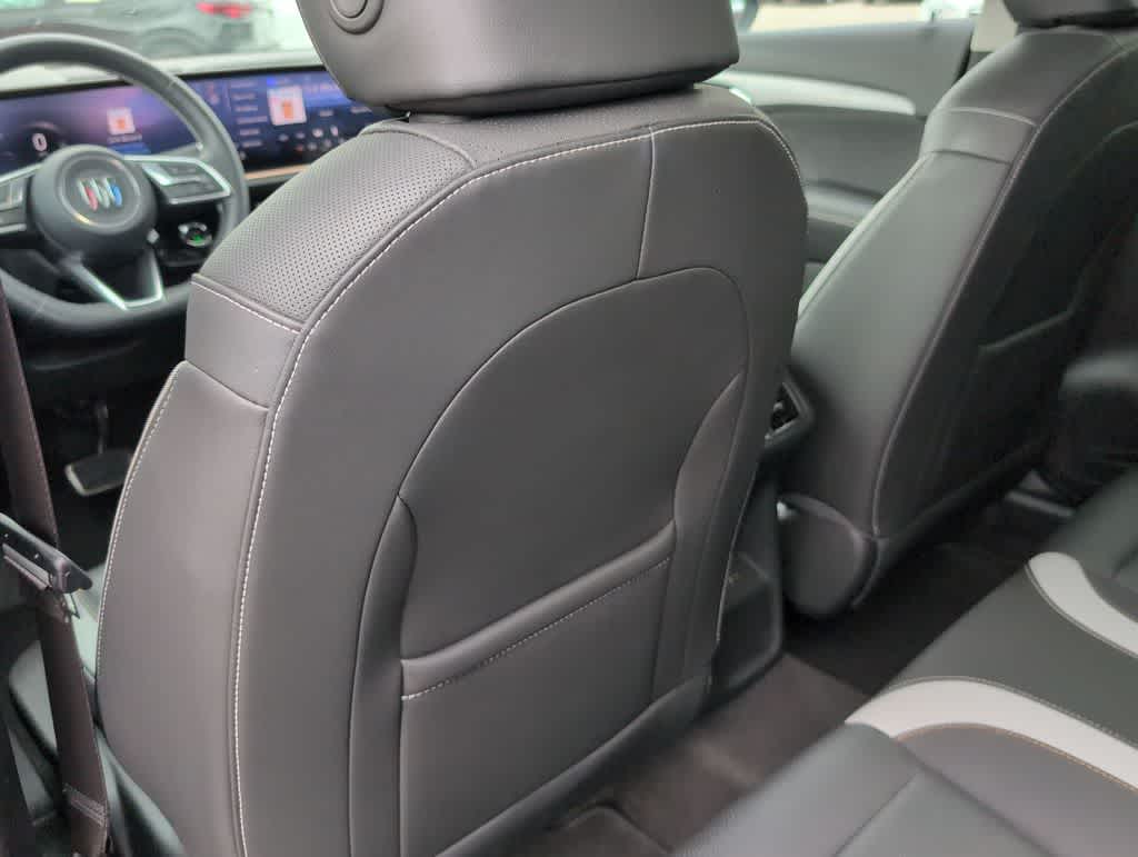 Thumbnail: 2025 Buick Envision - 18