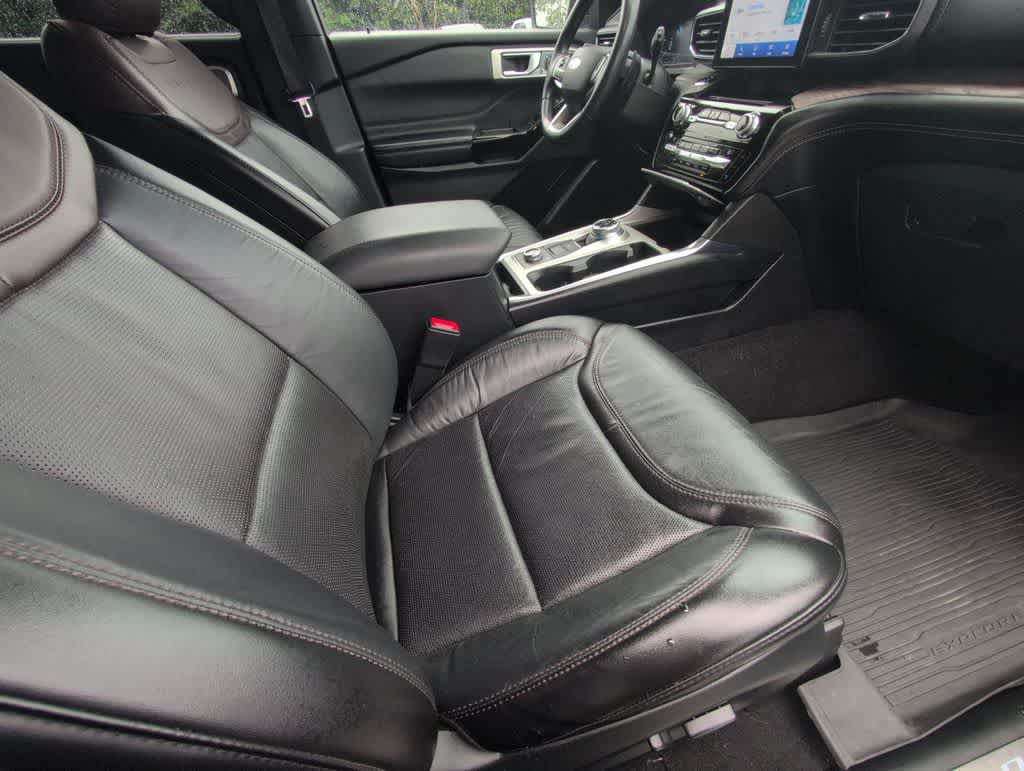 Thumbnail: 2021 Ford Explorer - 22