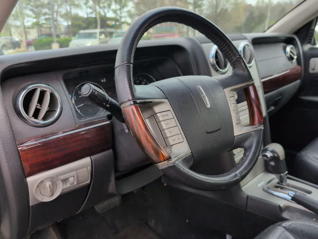 Thumbnail: 2009 Lincoln MKZ - 10