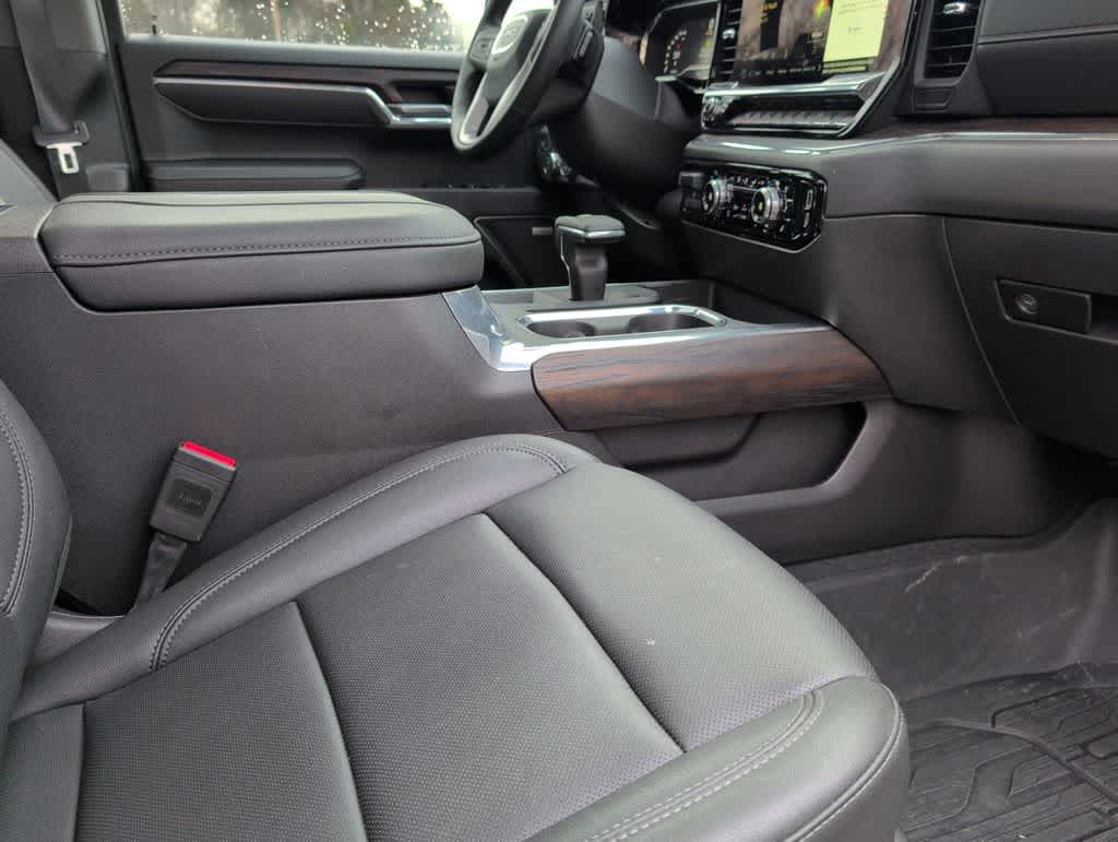 Thumbnail: 2024 GMC Sierra 1500 - 24