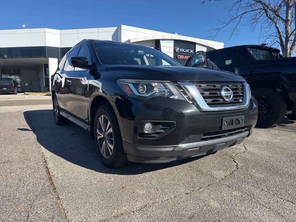 2017 Nissan Pathfinder SL -
                  Memphis, TN