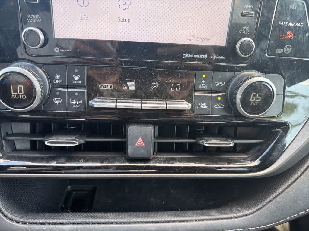 Thumbnail: 2021 Toyota Highlander - 13