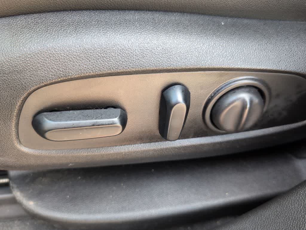 Thumbnail: 2019 Chevrolet Blazer - 17