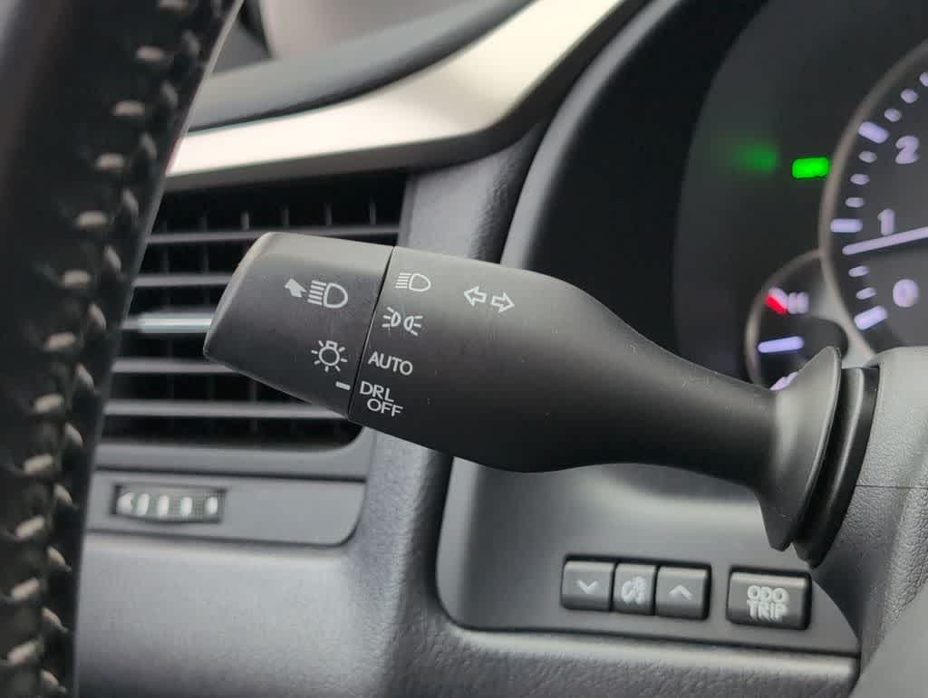 Thumbnail: 2020 Lexus RX - 27