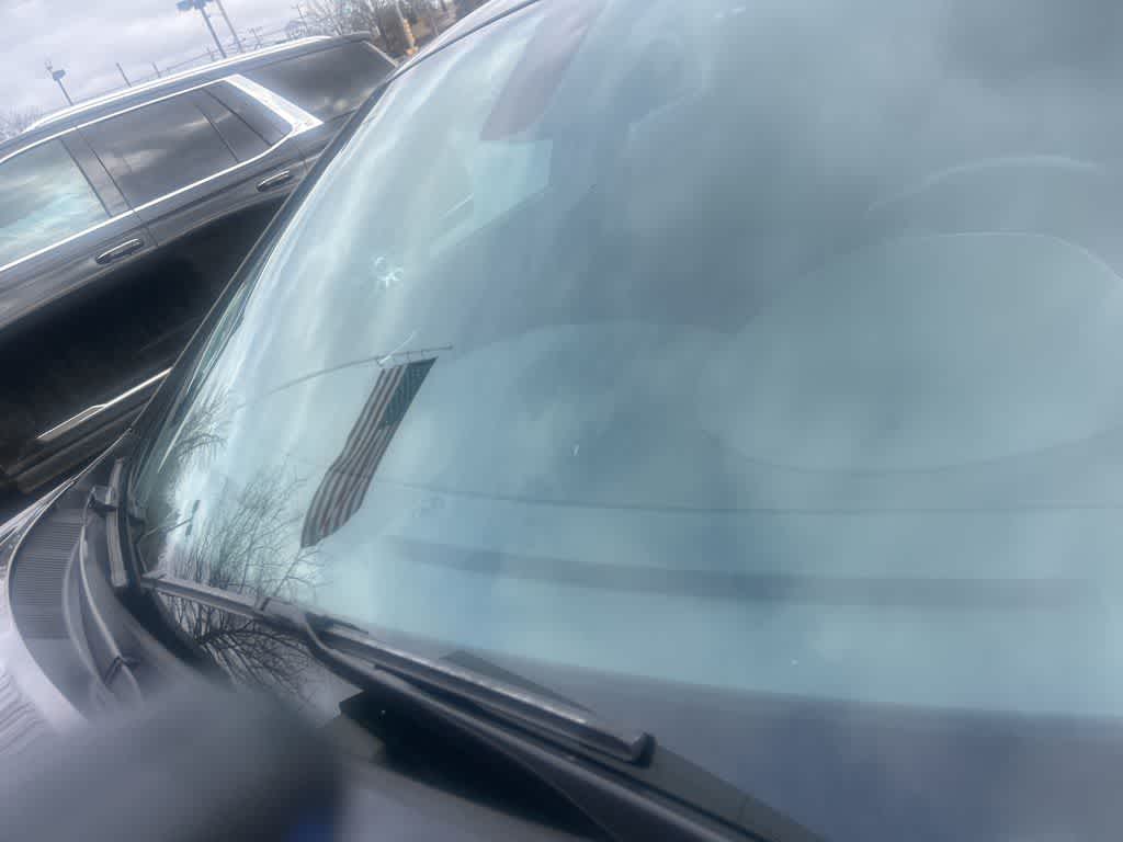 Thumbnail: 2021 Chrysler 300 - 3