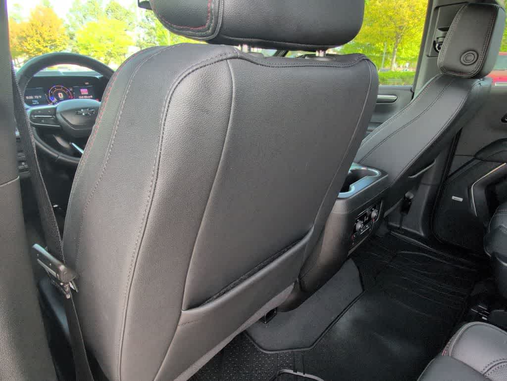 Thumbnail: 2025 Chevrolet Tahoe - 19