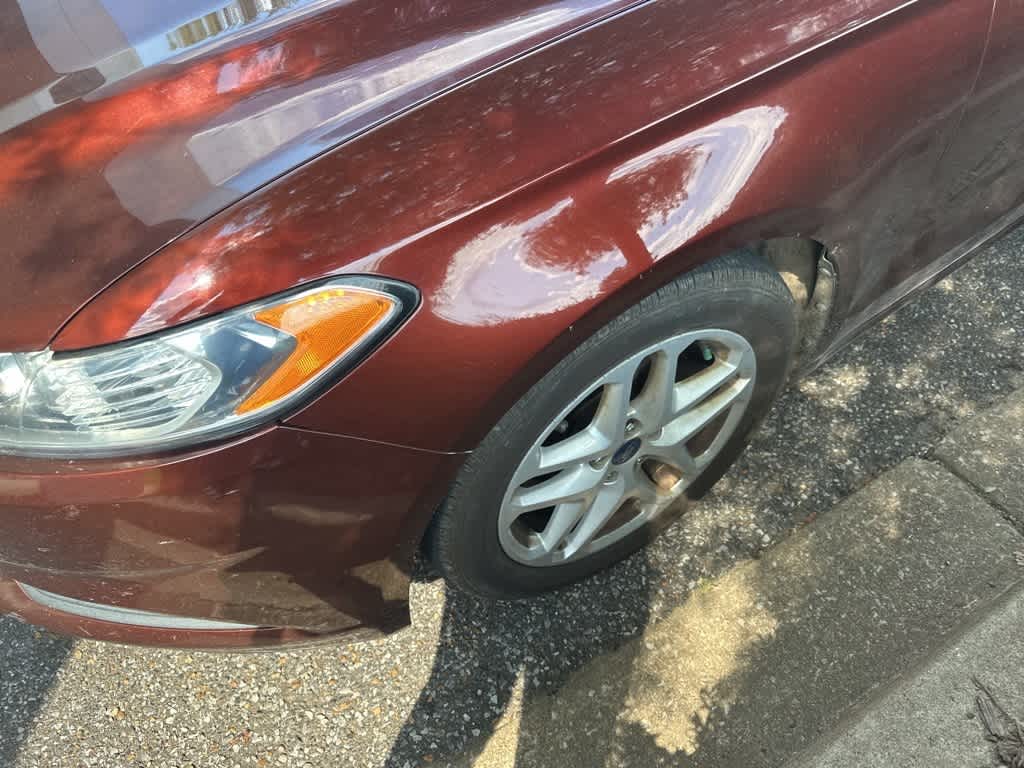 Thumbnail: 2015 Ford Fusion - 2