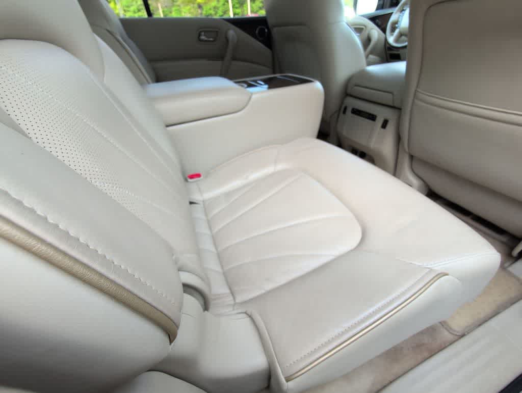 Thumbnail: 2013 INFINITI QX56 - 22