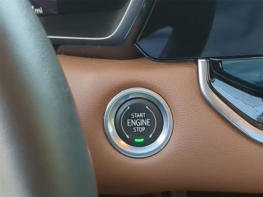 Thumbnail: 2023 GMC Canyon - 31