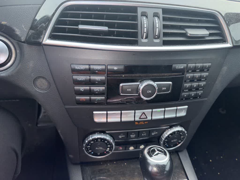 Thumbnail: 2013 Mercedes-Benz C-Class - 18