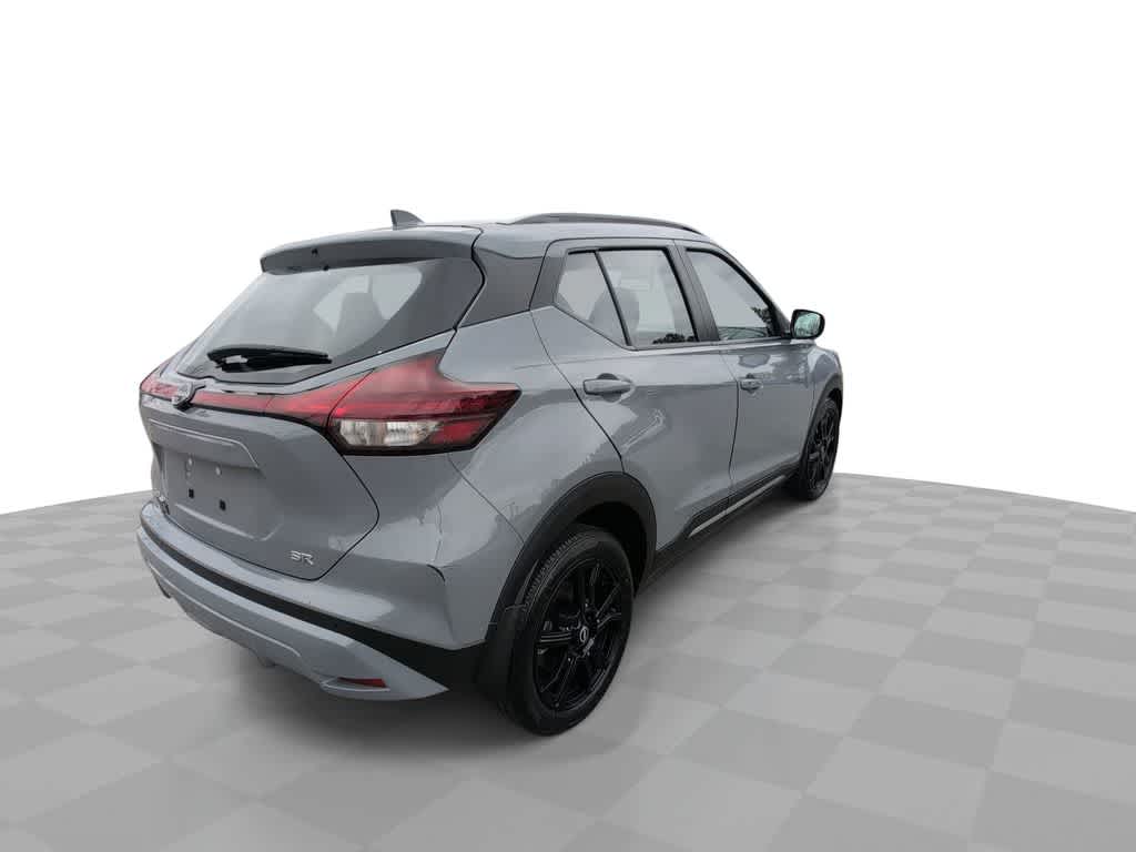 Thumbnail: 2023 Nissan Kicks - 8