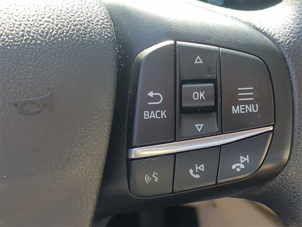 Thumbnail: 2022 Ford Escape - 23