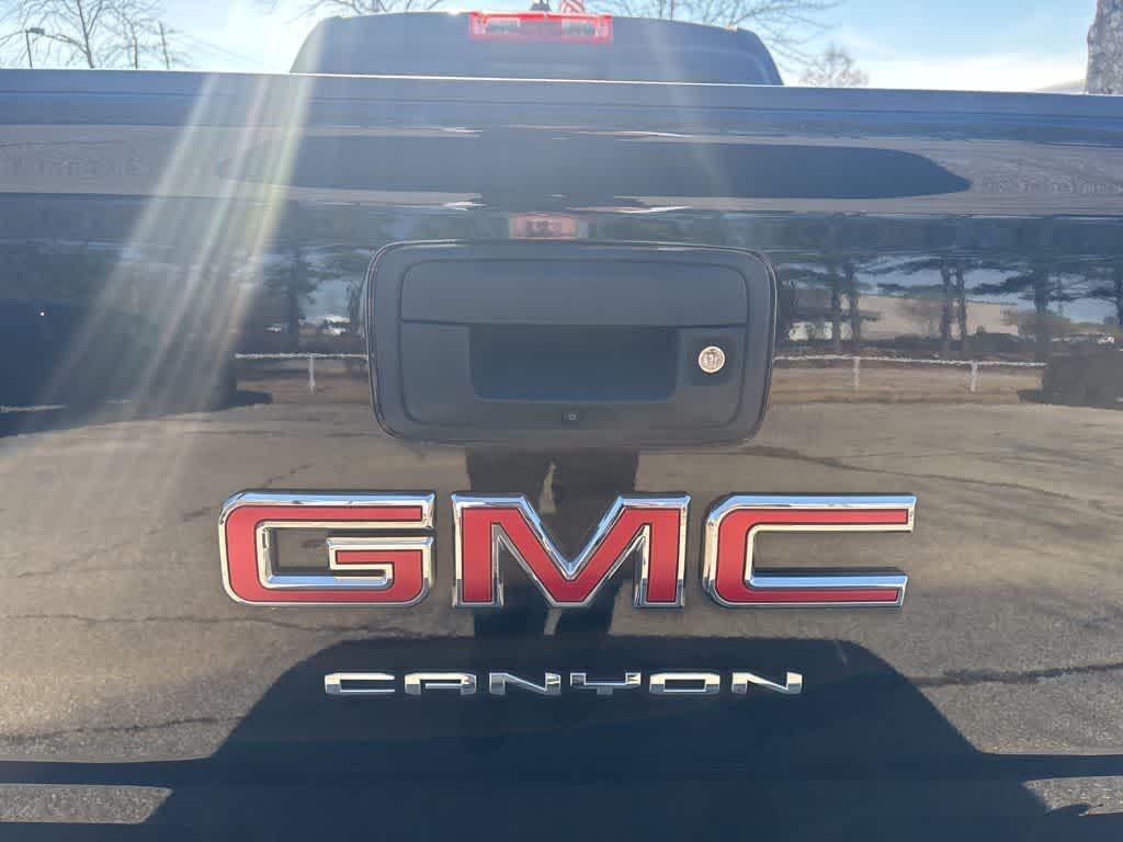 Thumbnail: 2022 GMC Canyon - 10
