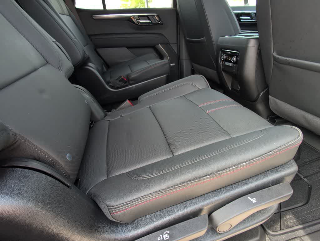 Thumbnail: 2025 Chevrolet Tahoe - 22