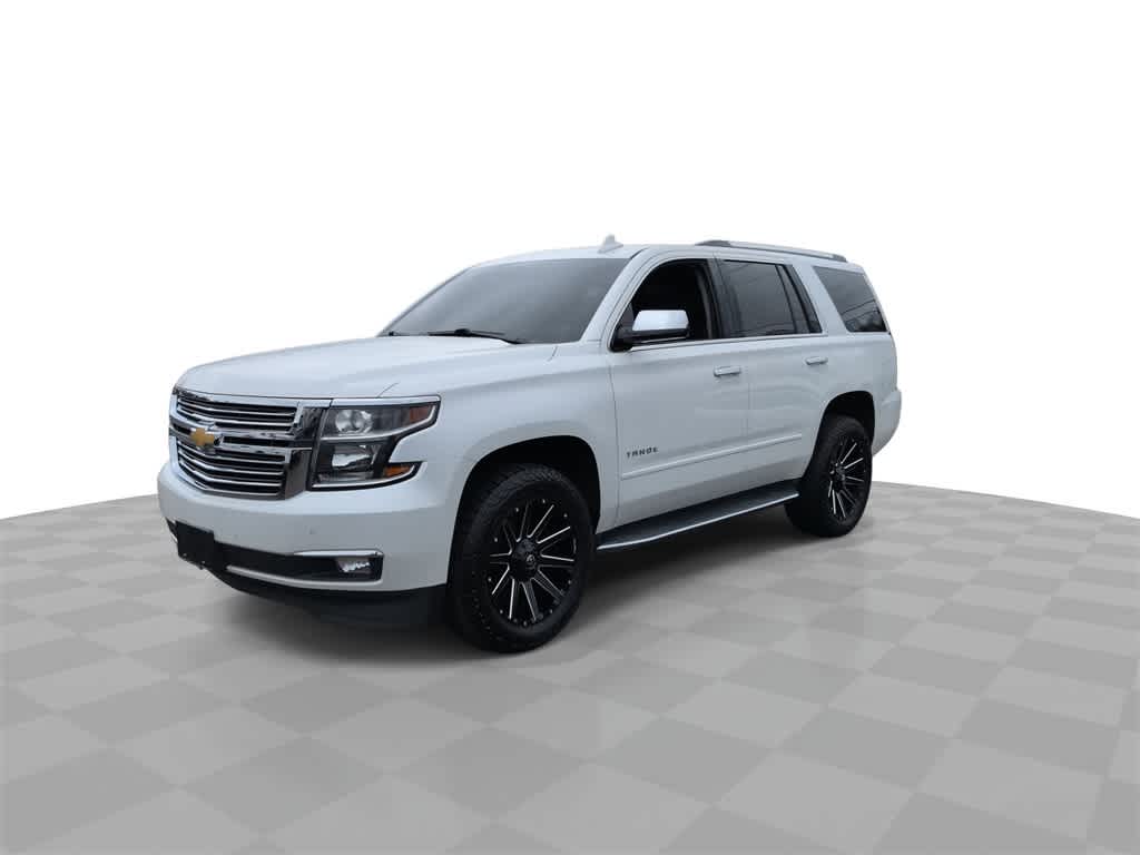 Thumbnail: 2019 Chevrolet Tahoe - 4