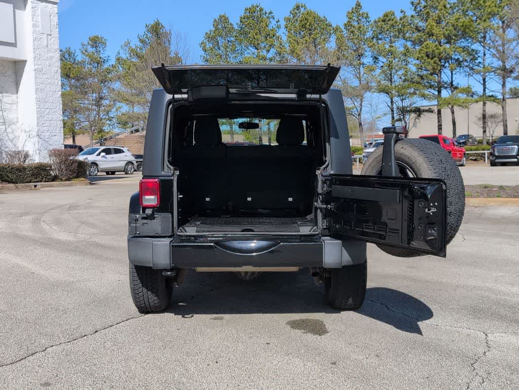 Thumbnail: 2017 Jeep Wrangler - 33