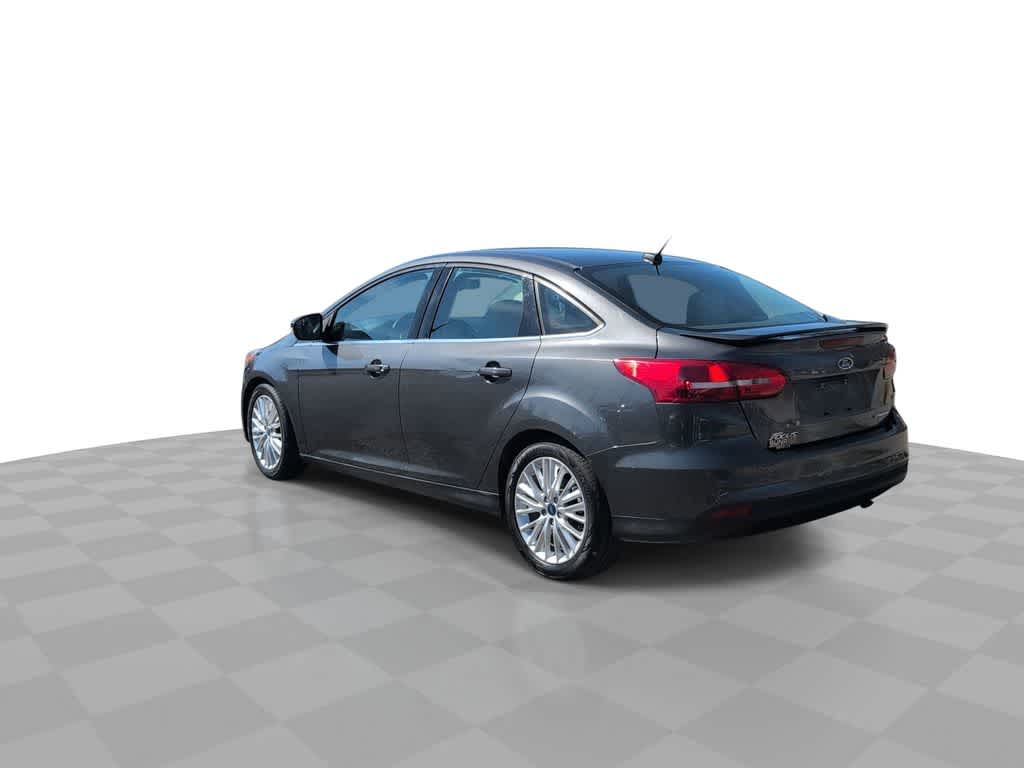 Thumbnail: 2018 Ford Focus - 6