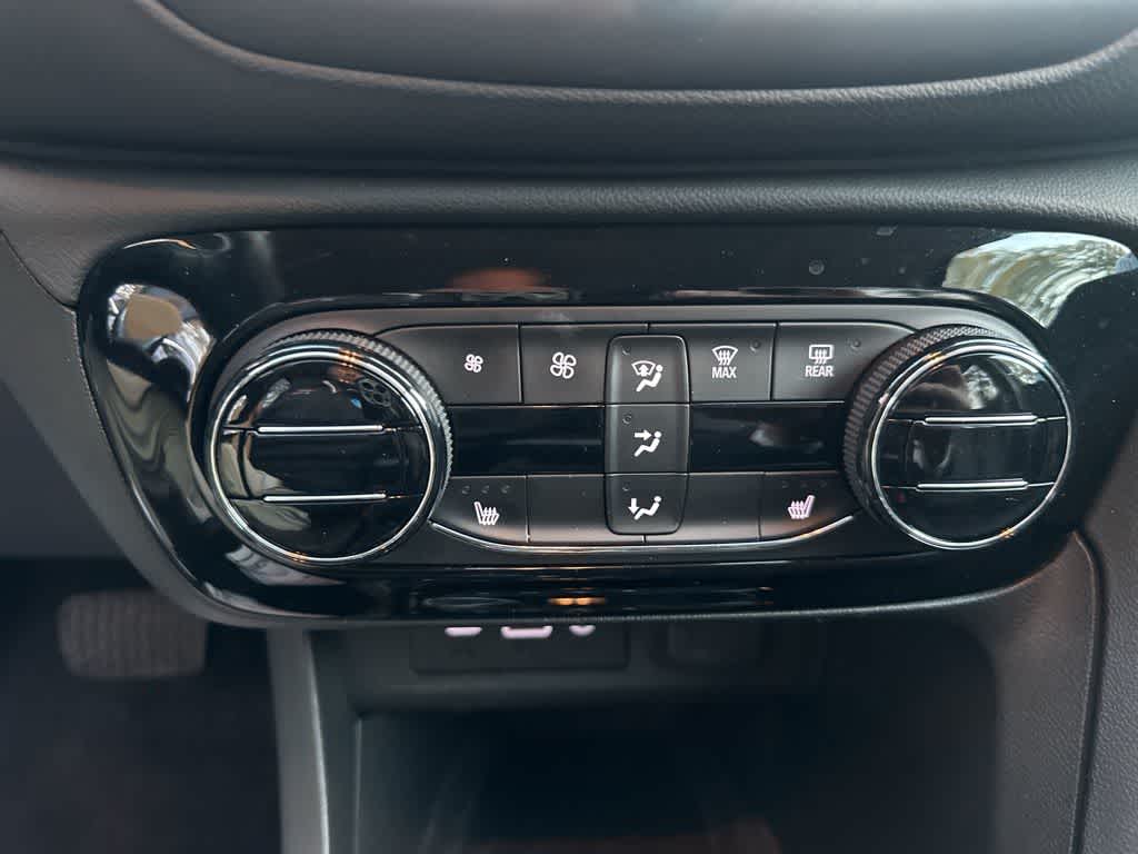 Thumbnail: 2023 Buick Encore GX - 13