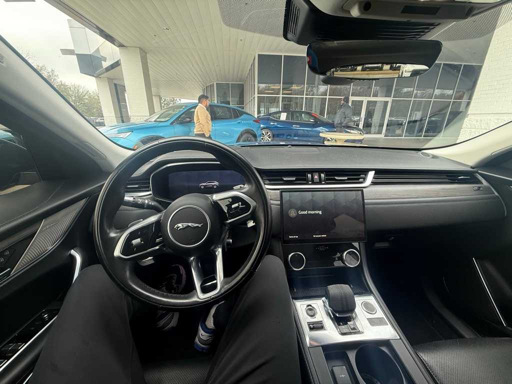 Thumbnail: 2021 Jaguar F-Pace - 4