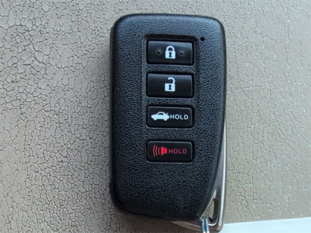 Thumbnail: 2013 Lexus ES - 38