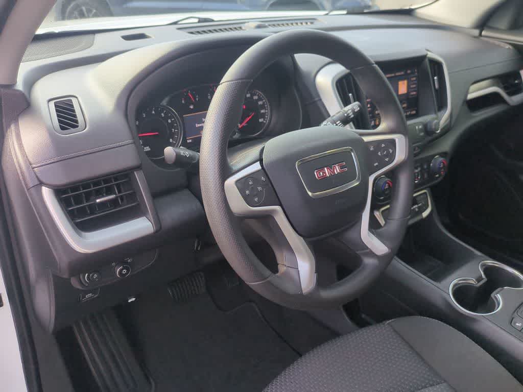 Thumbnail: 2023 GMC Terrain - 10