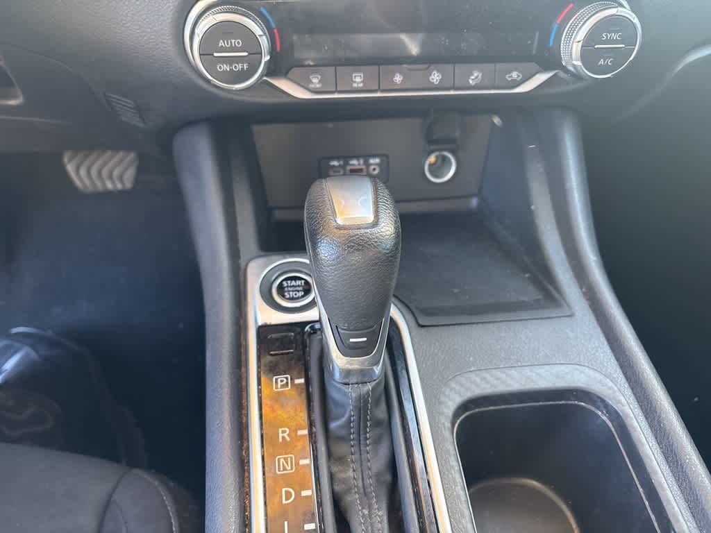 Thumbnail: 2021 Nissan Sentra - 21