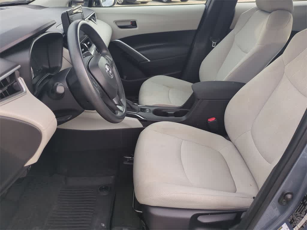 Thumbnail: 2022 Toyota Corolla Cross - 16