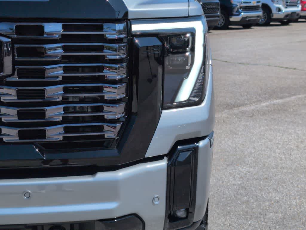 Thumbnail: 2026 GMC Sierra 2500 - 11