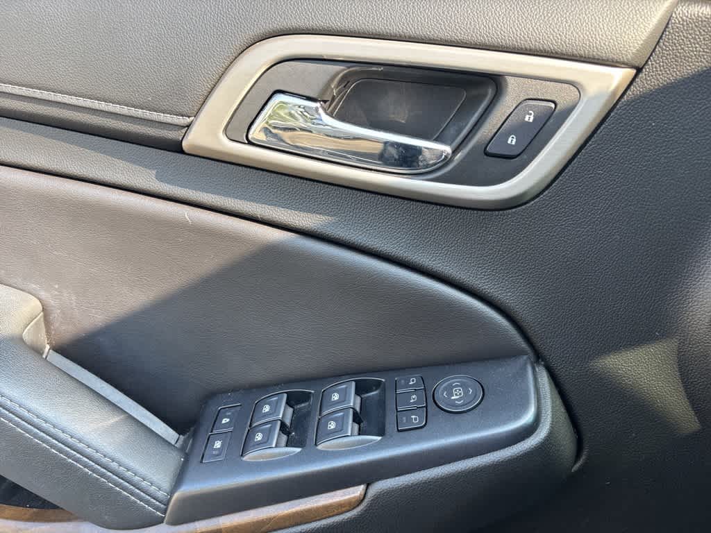 Thumbnail: 2019 GMC Yukon XL - 13