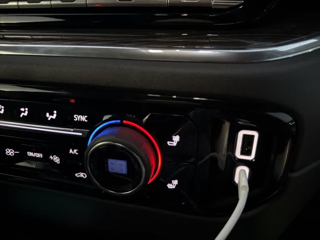 Thumbnail: 2024 Chevrolet Silverado 1500 - 20