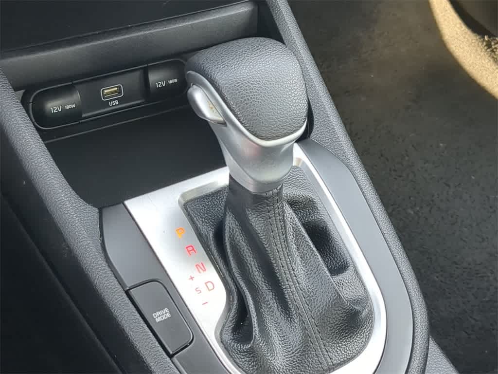 Thumbnail: 2023 Kia Forte - 30