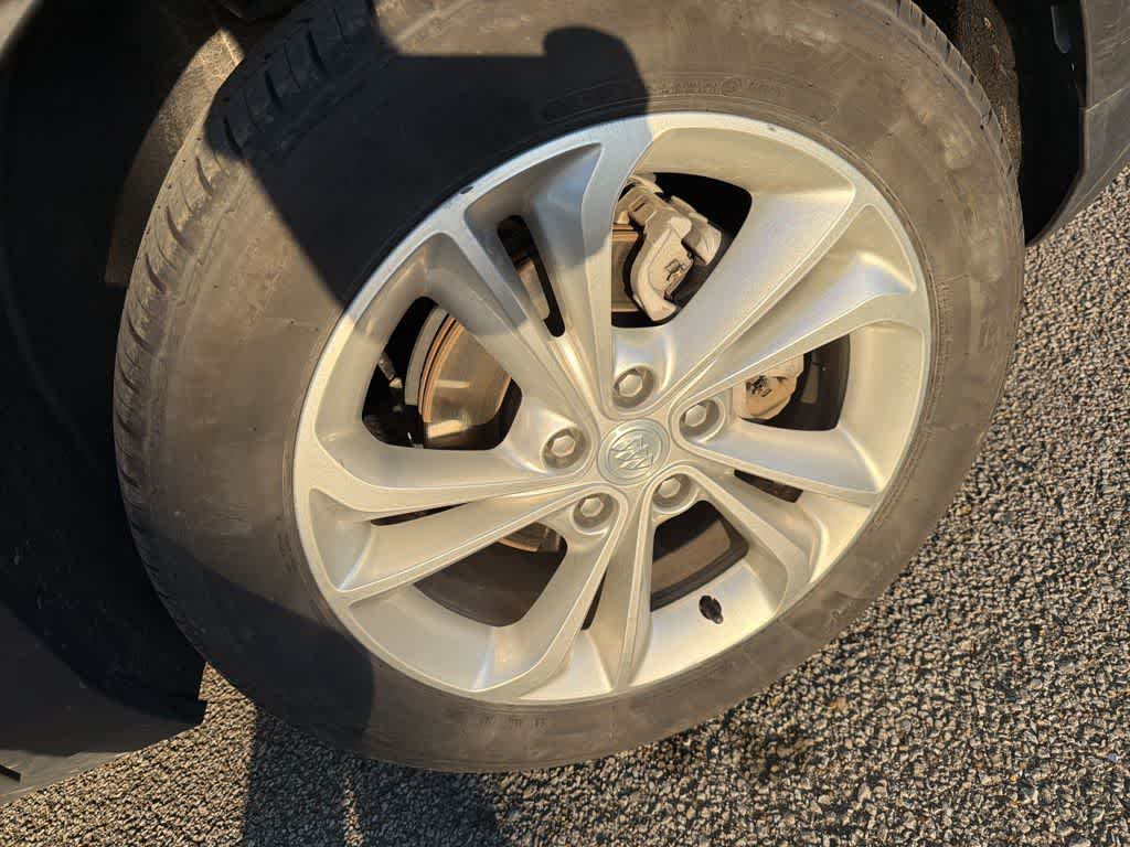 Thumbnail: 2023 Buick Encore GX - 22