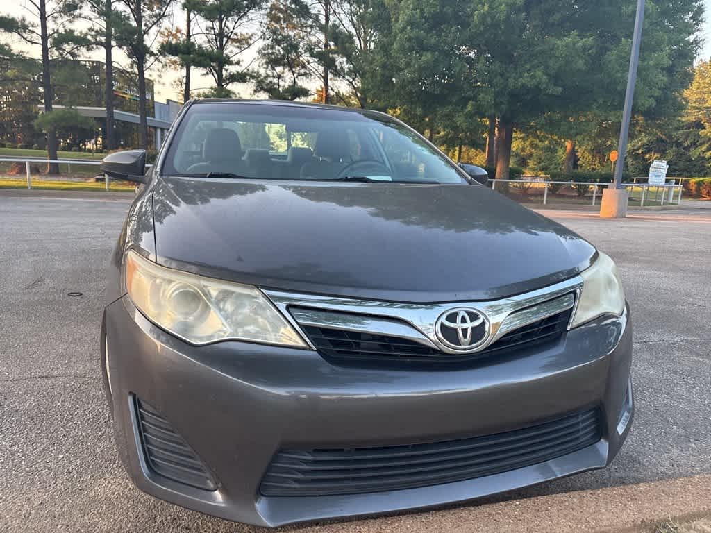 Thumbnail: 2014 Toyota Camry - 11