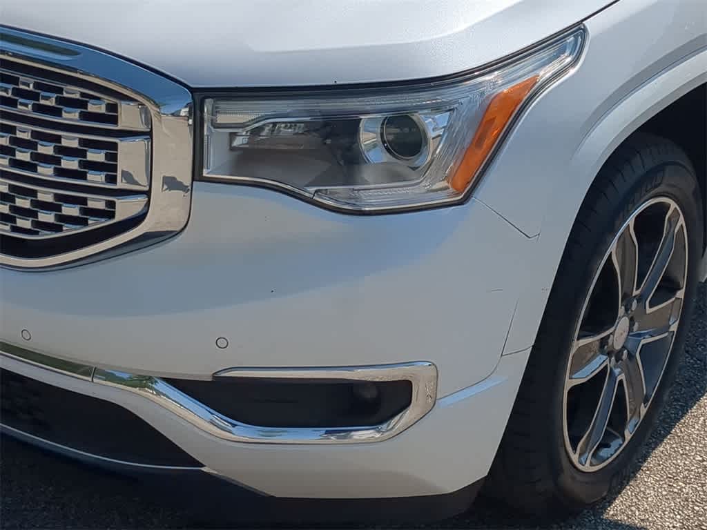 Thumbnail: 2017 GMC Acadia - 11