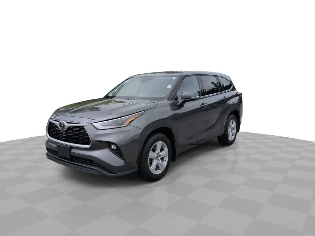 Thumbnail: 2021 Toyota Highlander - 4