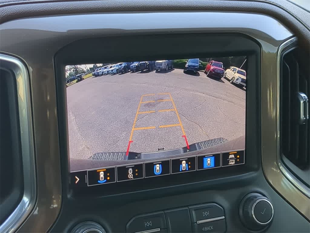 Thumbnail: 2020 Chevrolet Silverado 2500 - 30