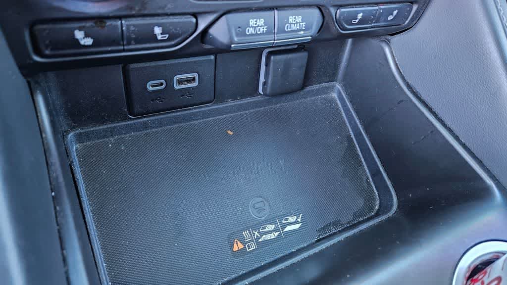 Thumbnail: 2021 Chevrolet Tahoe - 19