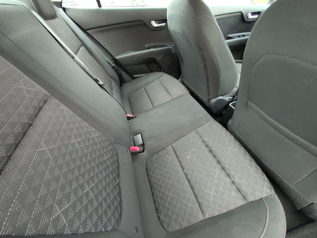 Thumbnail: 2023 Kia Rio - 20