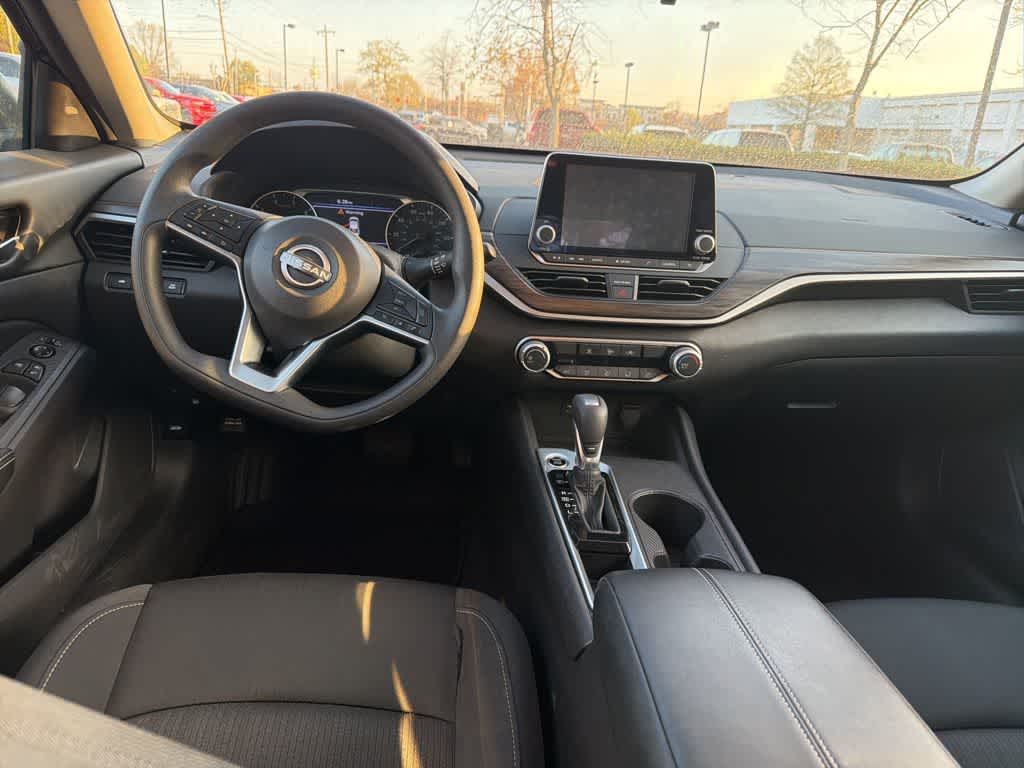 Thumbnail: 2025 Nissan Altima - 11