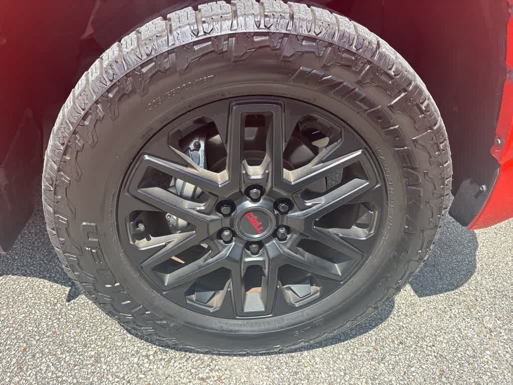 Thumbnail: 2024 Toyota Sequoia - 21