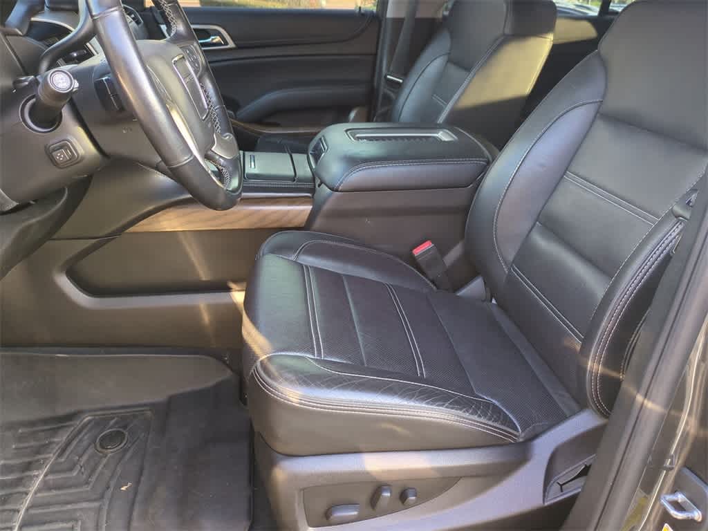 Thumbnail: 2019 GMC Yukon - 17