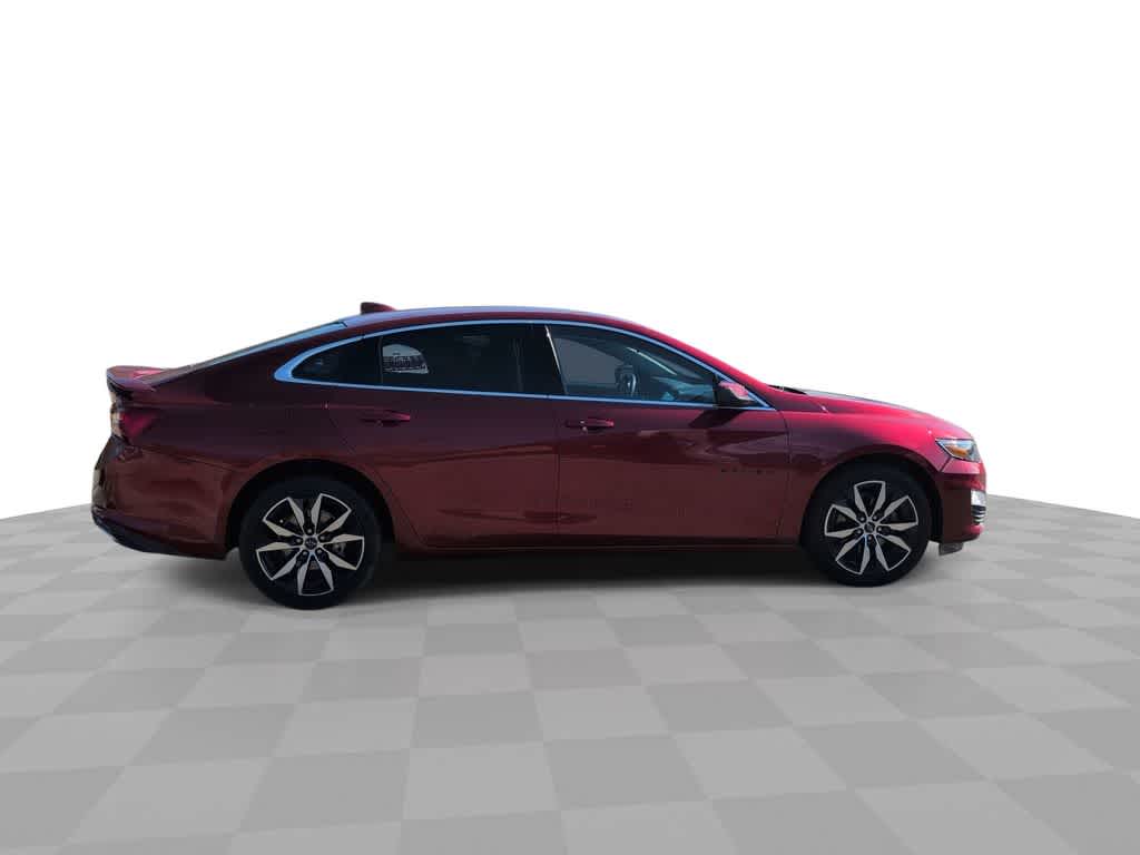Thumbnail: 2023 Chevrolet Malibu - 9