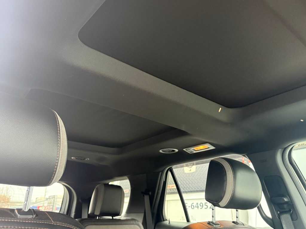 Thumbnail: 2017 Ford Explorer - 6